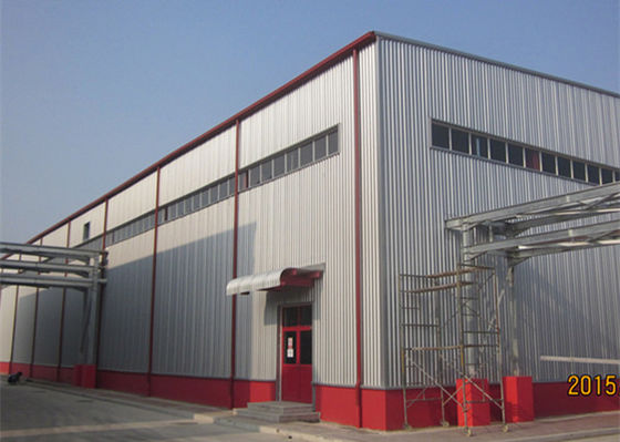 Prefabrykowane budynki stalowe, Warsztaty konstrukcji stalowych z izolacją termiczną