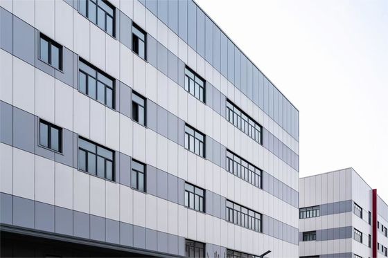 Dostosowalne rozwiązanie magazynowe Budownictwo składowe stalowe Oszczędność przestrzeni Budowa przejściowa