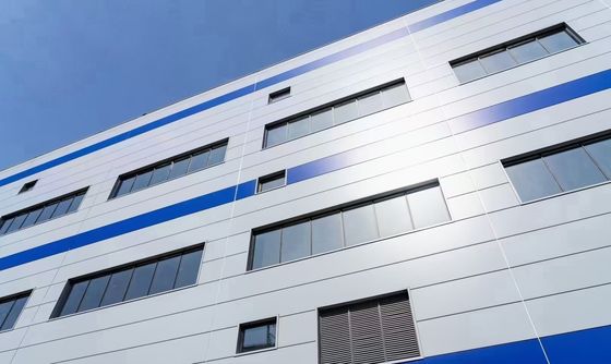 Dostosowywalna konstrukcja stalowa magazyn z jasną konstrukcją rozpiętości dla maksymalnego wykorzystania przestrzeni